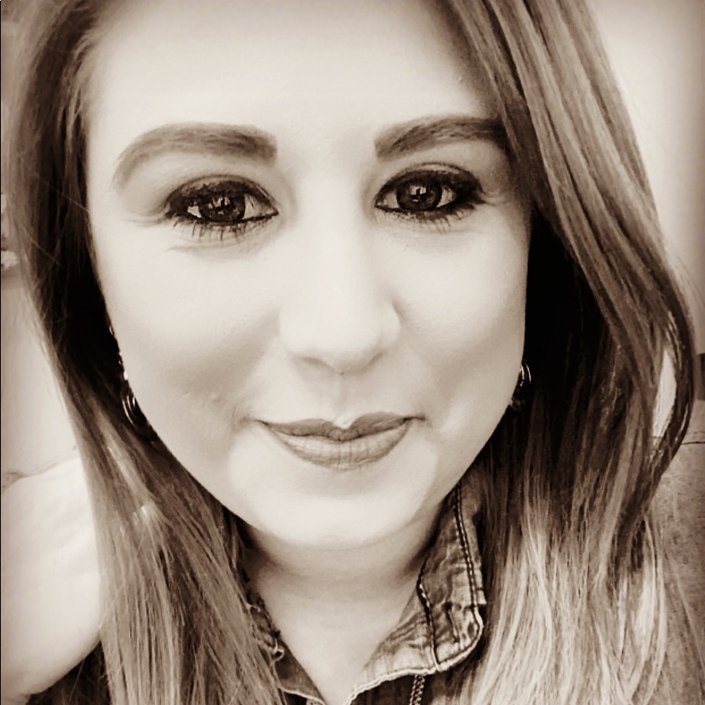 Meet your Posher, Jessica